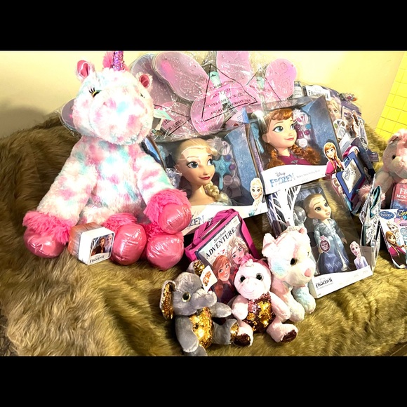 Disney Frozen, Disney Frozen II Toys and Plush Stuffed Animals - Picture 4 of 7